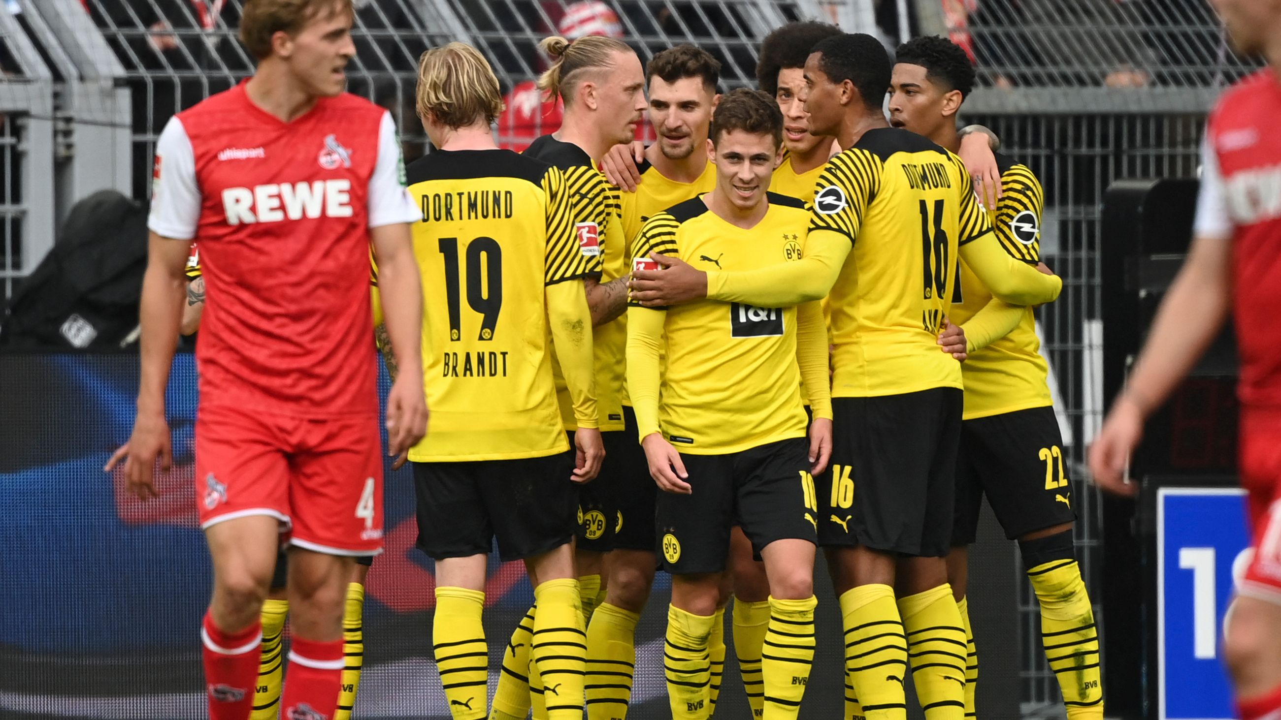 1. FC Köln BVB Borussia Dortmund goal celebration