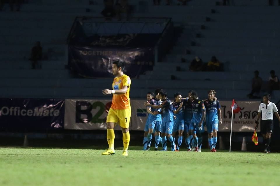 แอร์ฟอร์ซ เซ็นทรัล เอฟซี และ การท่าเรือ เอฟซี