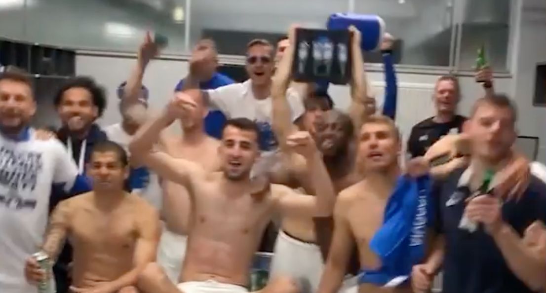 VfL Bochum players celebrating 2022