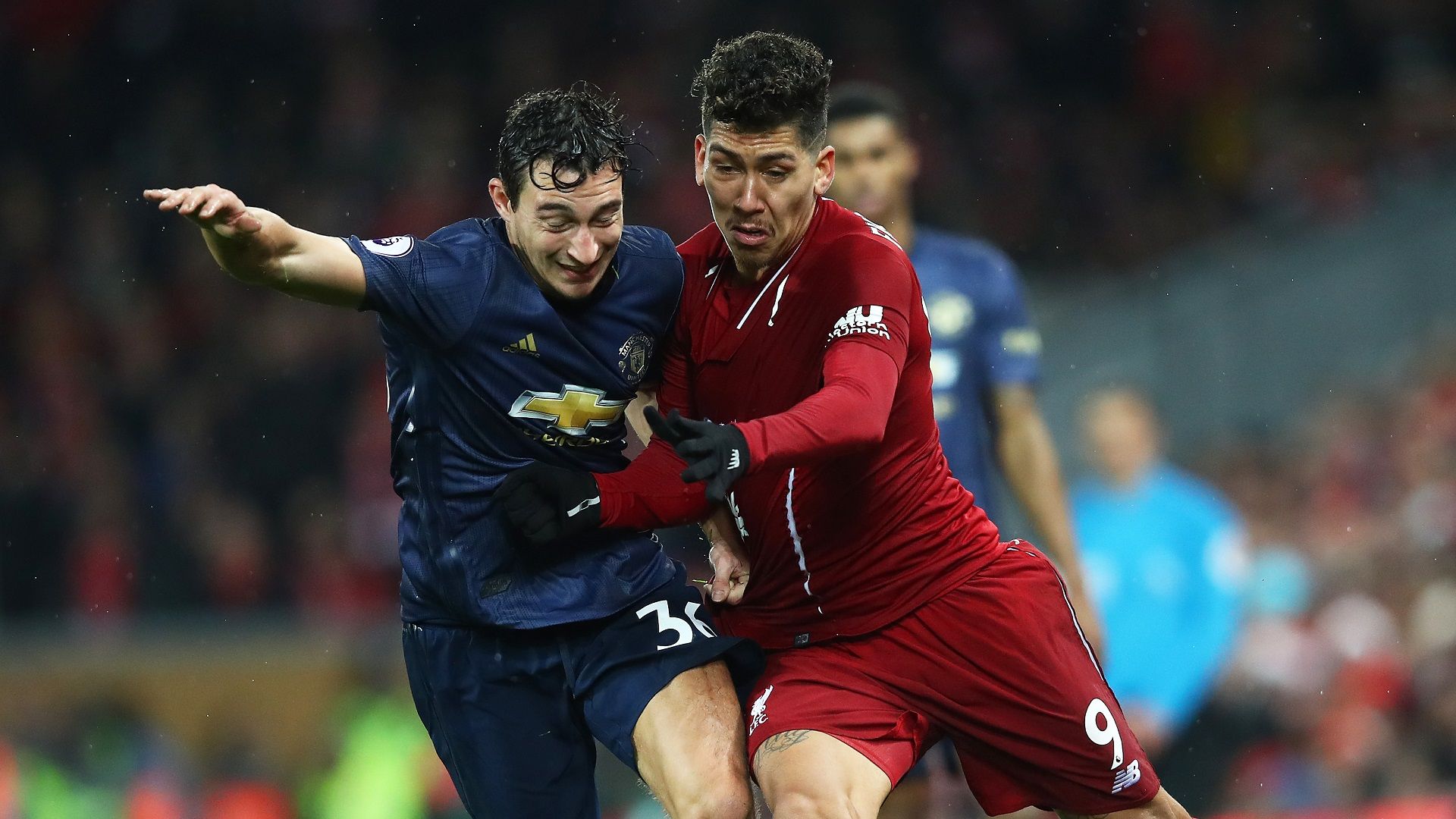Matteo Darmian Roberto Firmino Liverpool Man Utd 16122018