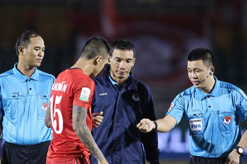 trọng tài Trần Đăng Khoa