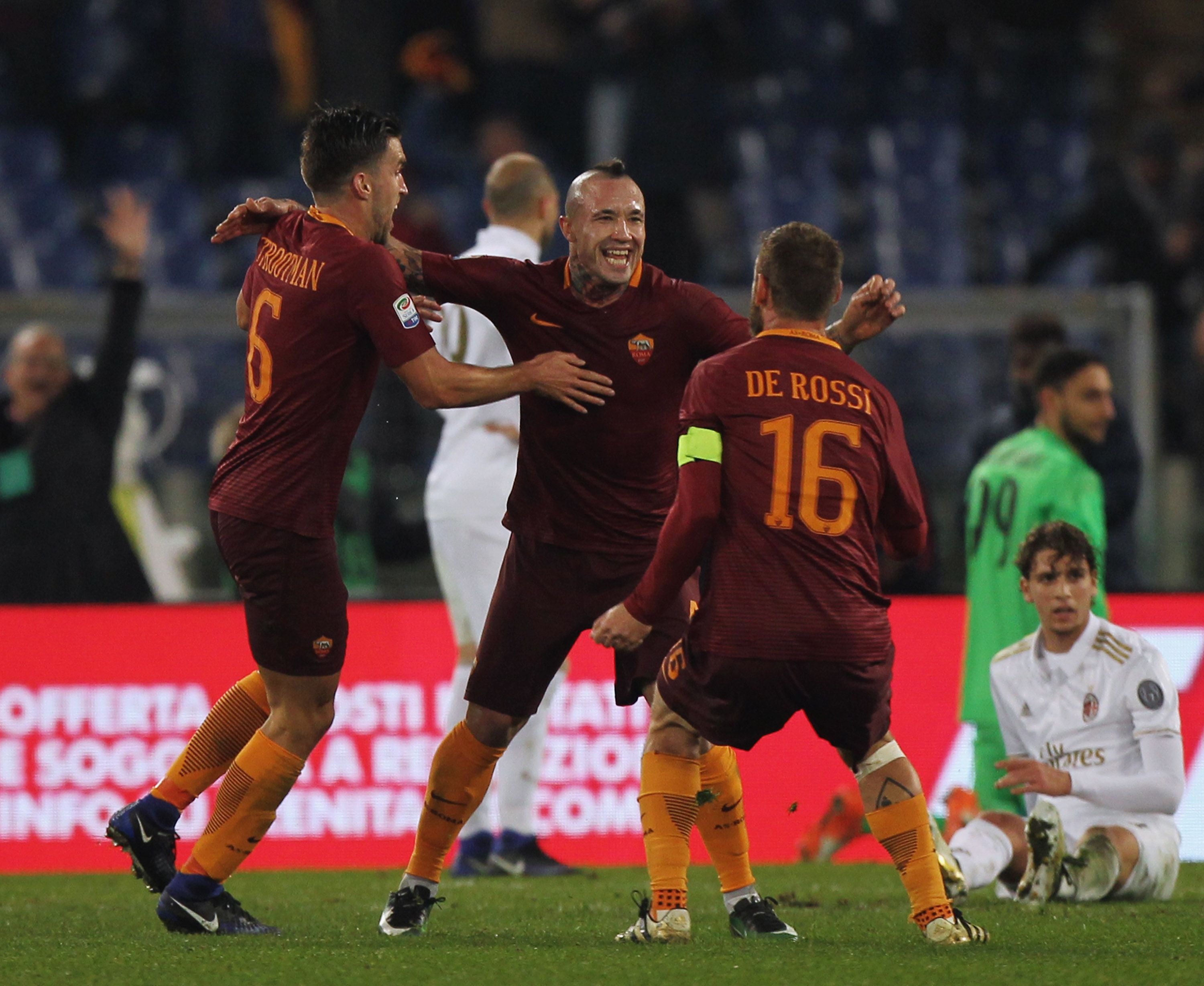 Nainggolan, Strootman & De Rossi