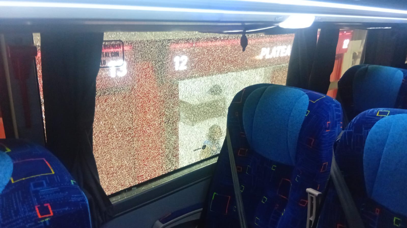 Ataque no ônibus do Flamengo contra o Estudiantes