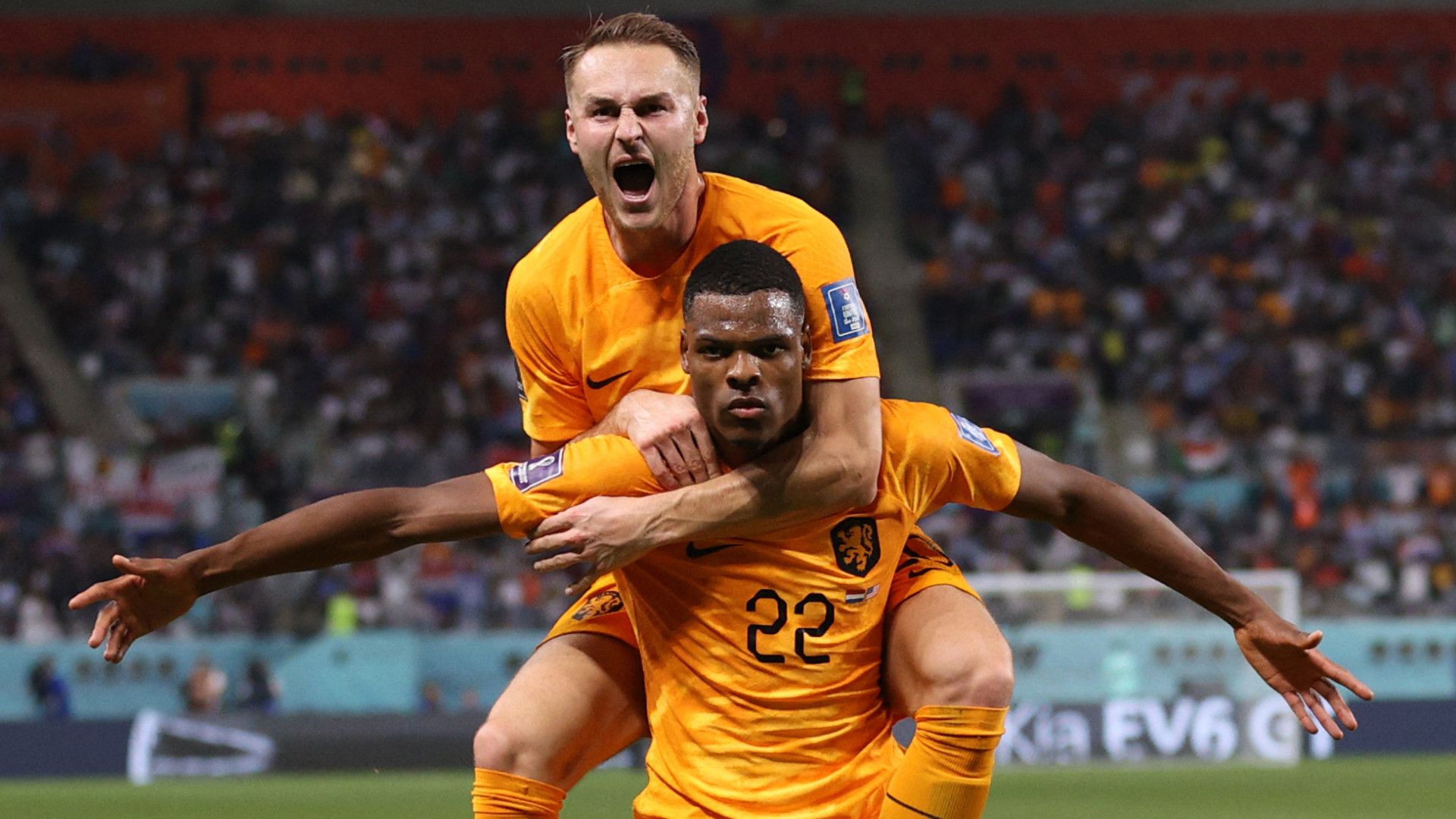 DENZEL DUMFRIES NETHERLANDS WORLD CUP 03122022