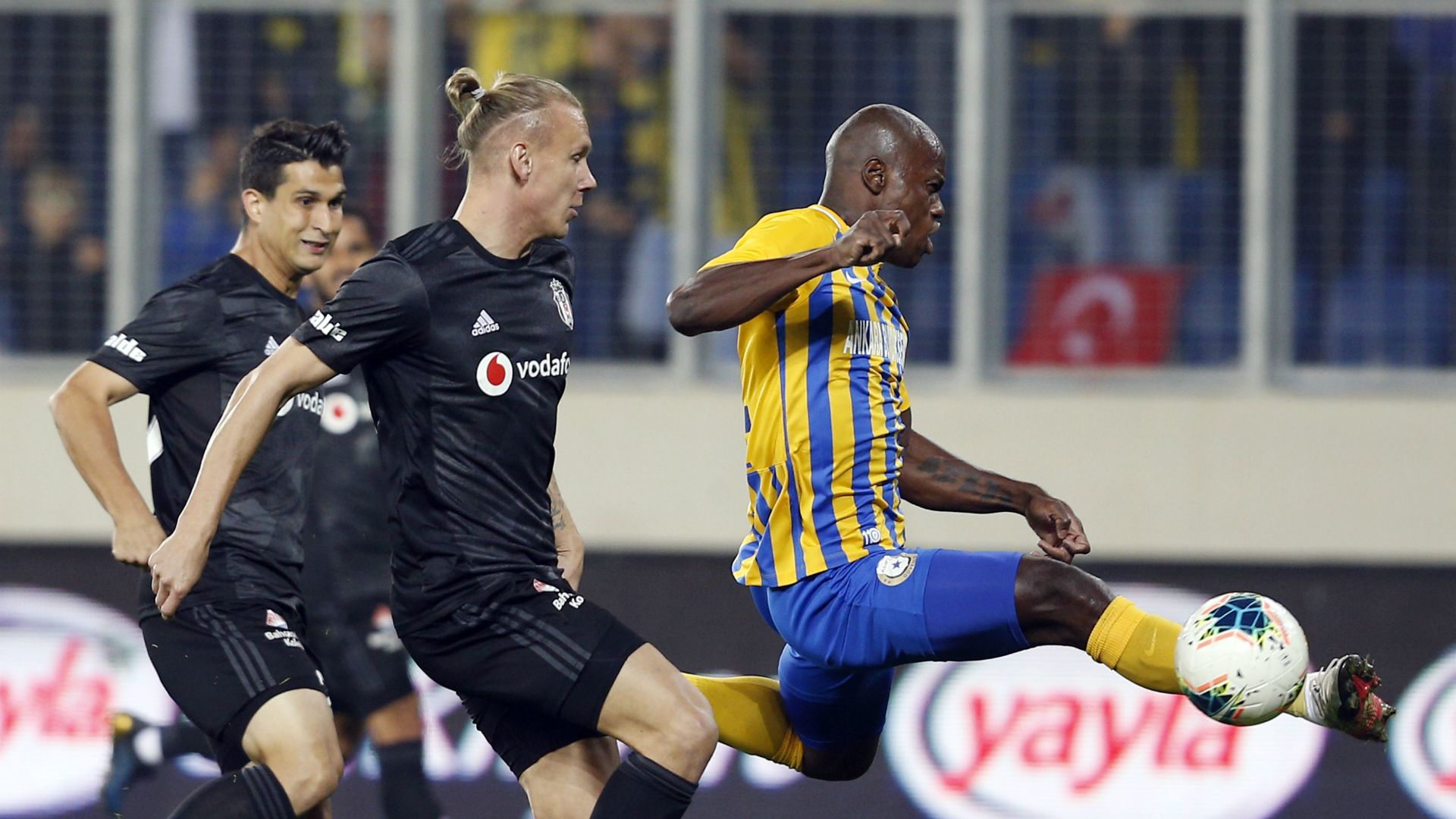 Domagoj Vida Dever Orgill Besiktas Ankaragucu