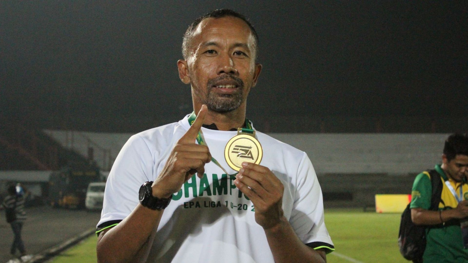 Uston Nawawi - Persebaya Surabaya