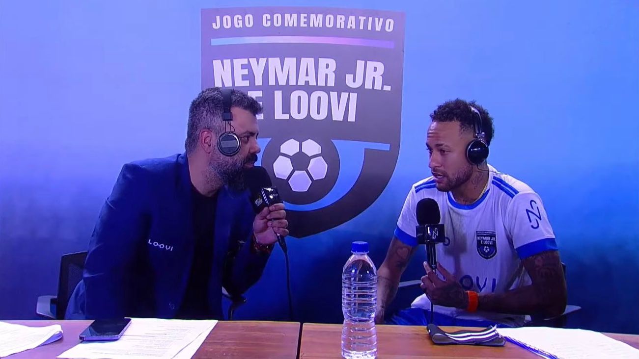 Igor Coelho e Neymar, em jogo comemorativo
