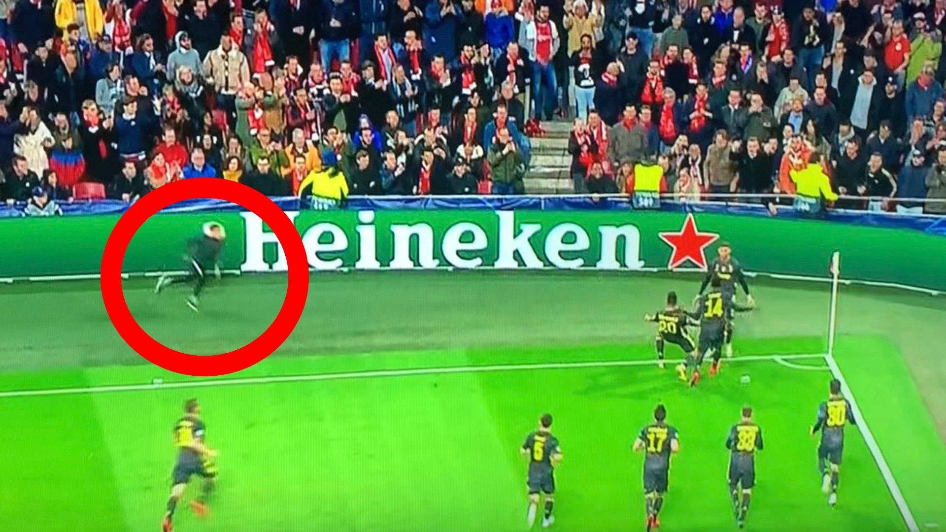 Ajax Juventus Cristiano Ronaldo invasore