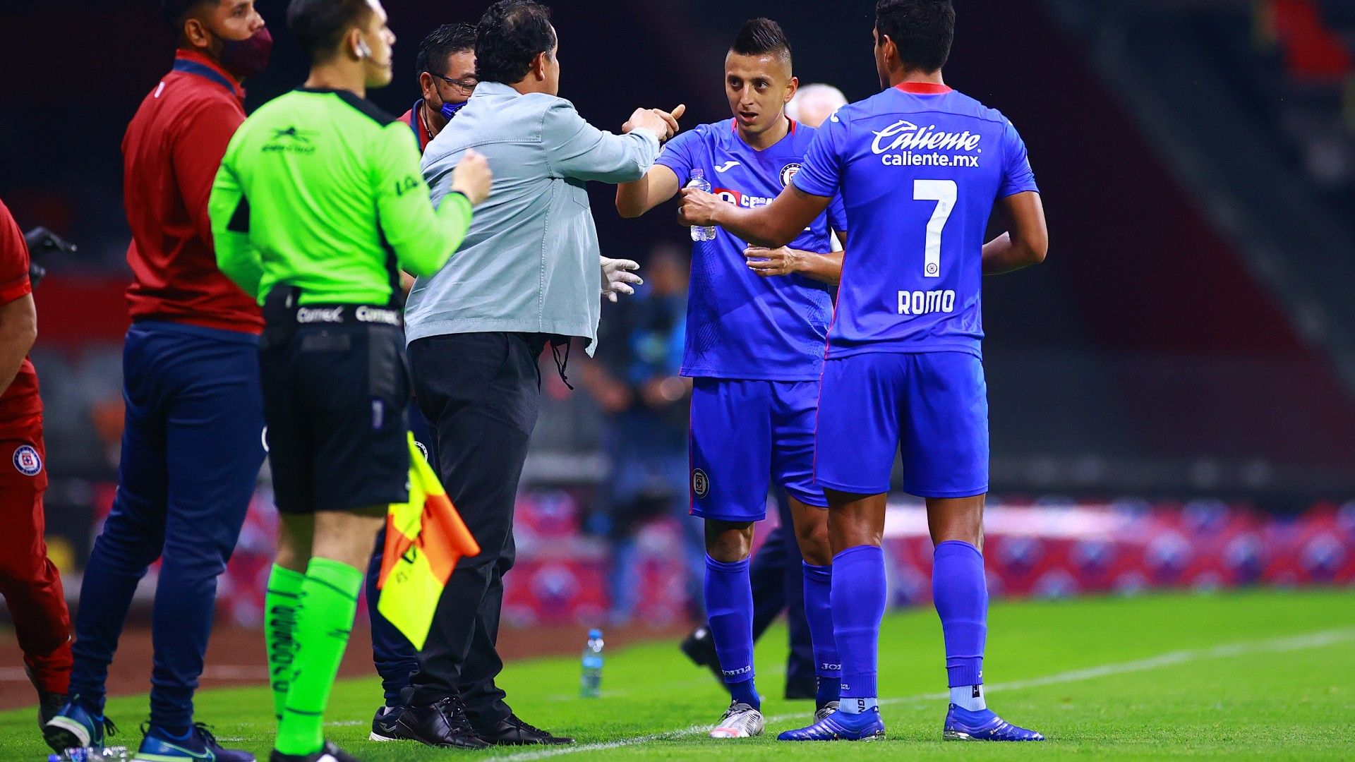 Roberto Alvarado Juan Reynoso Cruz Azul Guardianes 2021