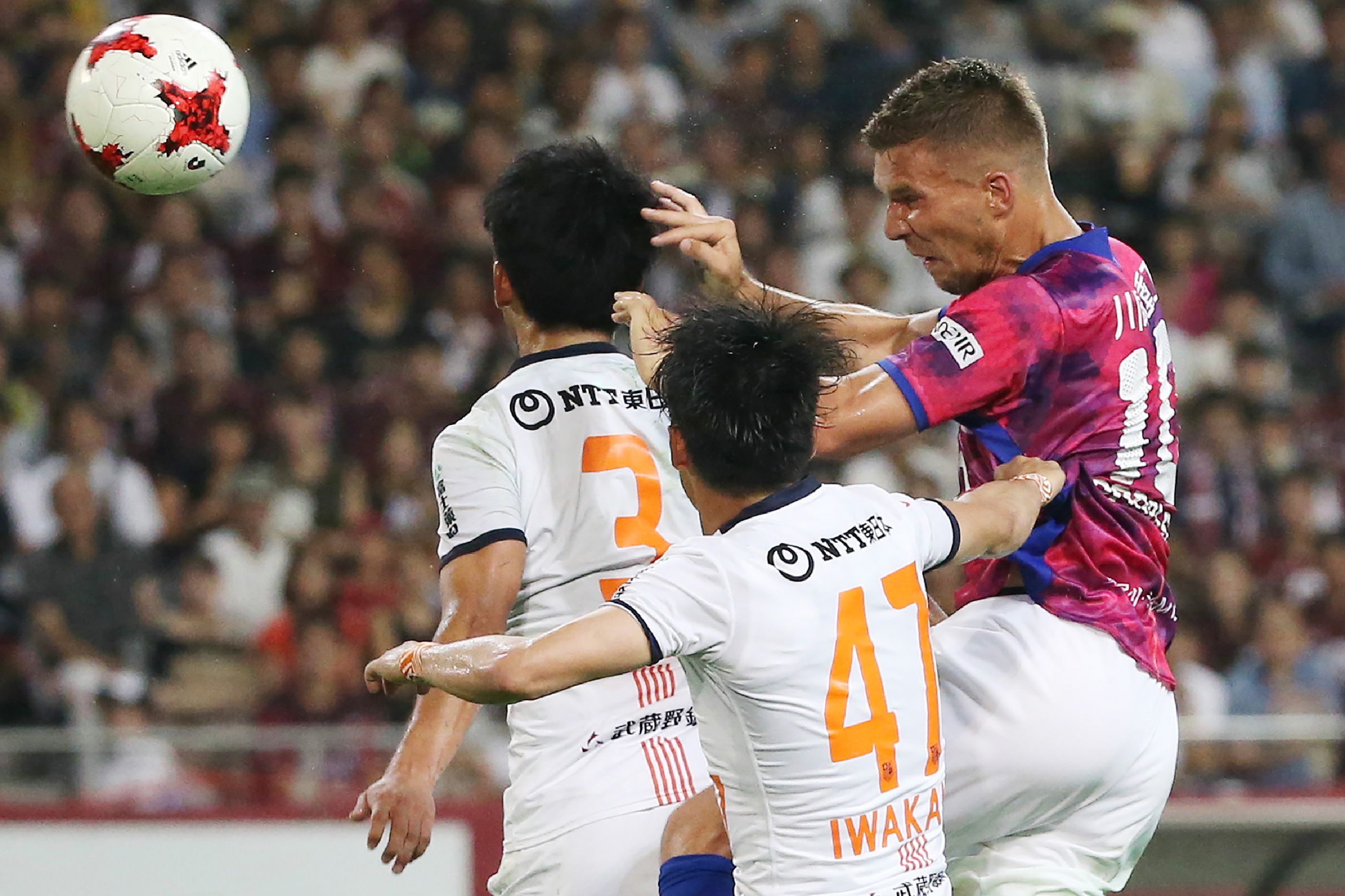 Lukas Podolski Vissel Kobe 29072017