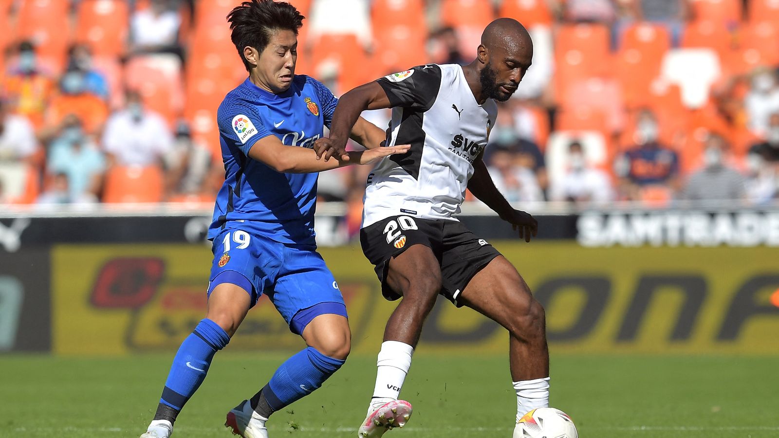 Kang-In Lee Foulquier