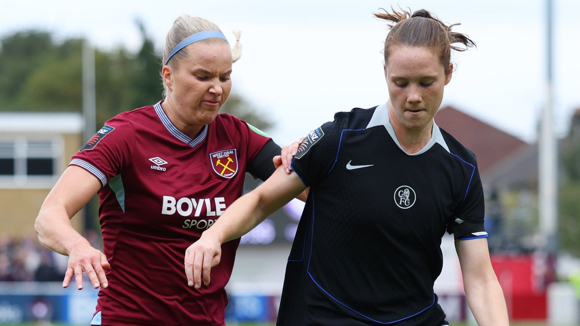 Eva Nystroem Veerle Buurman West Ham Chelsea Women 2025-26