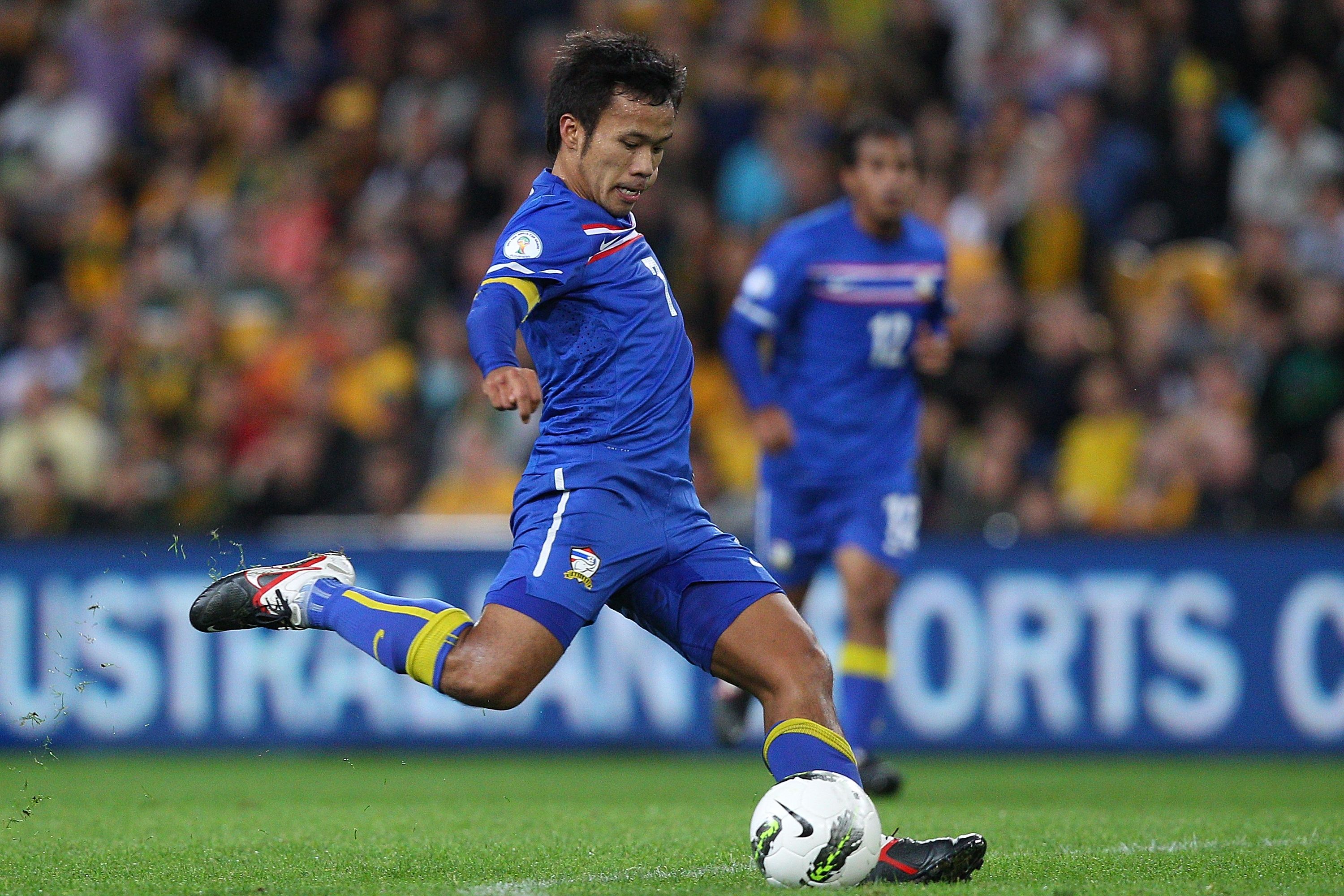 ดัสกร ทองเหลา