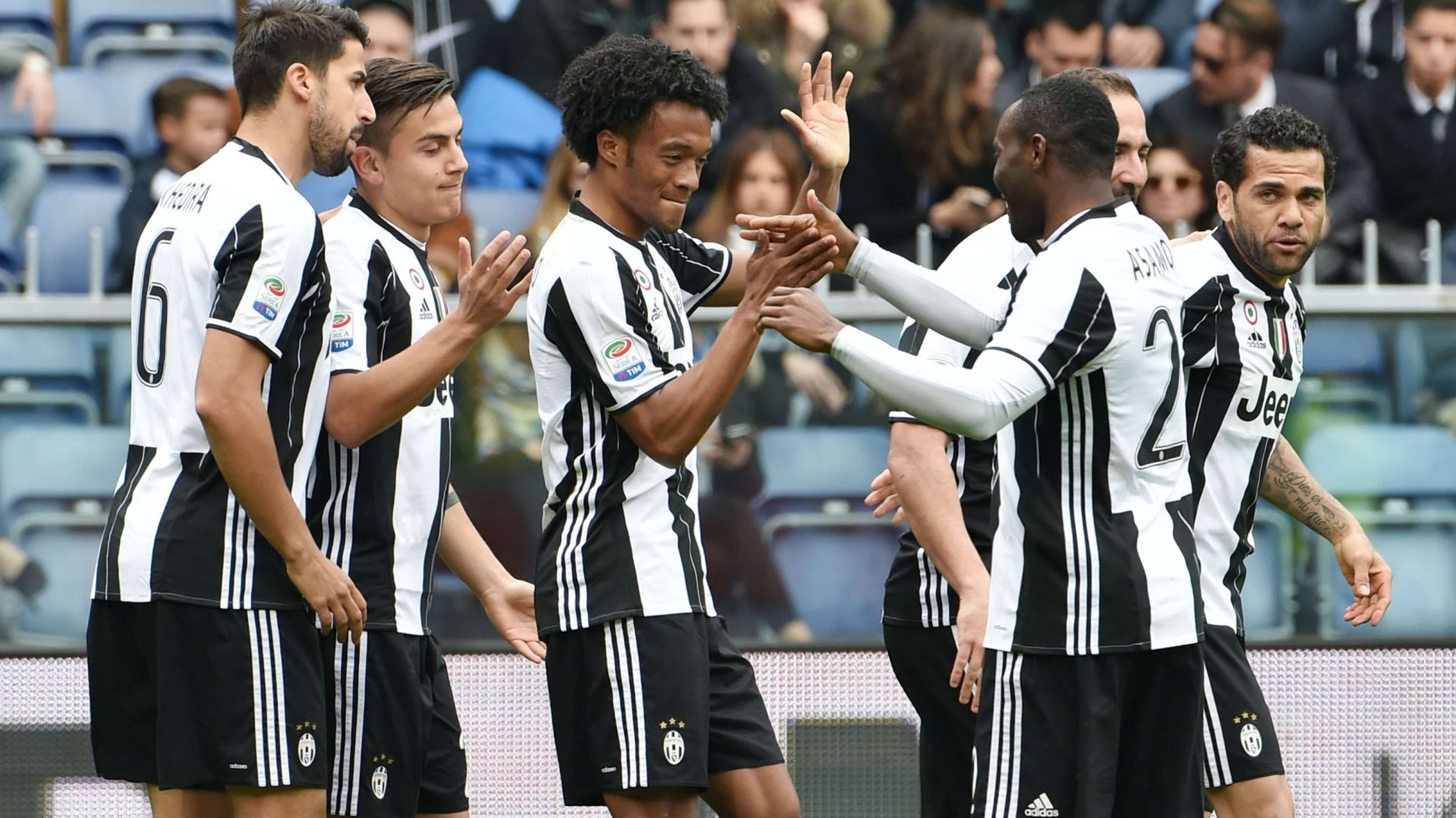 Juventus celebrating vs Sampdoria