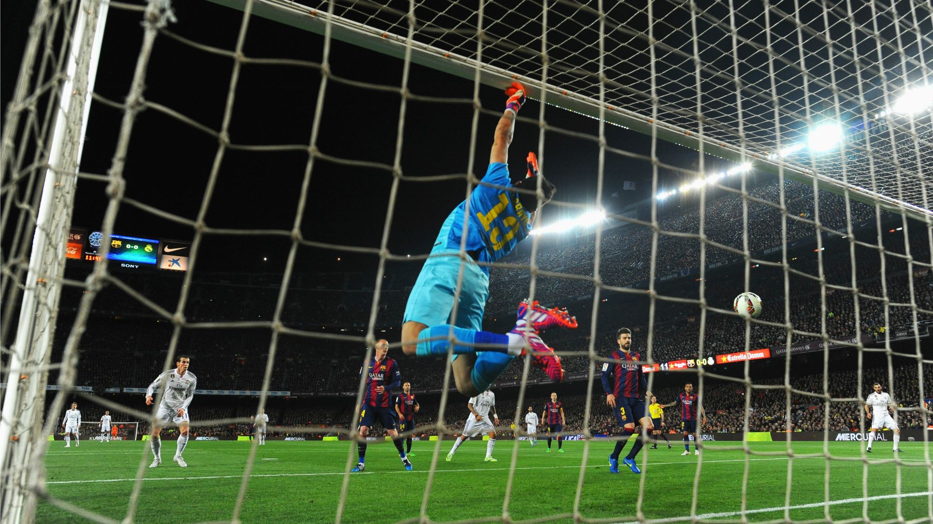 Claudio Bravo - Barcelona 2015