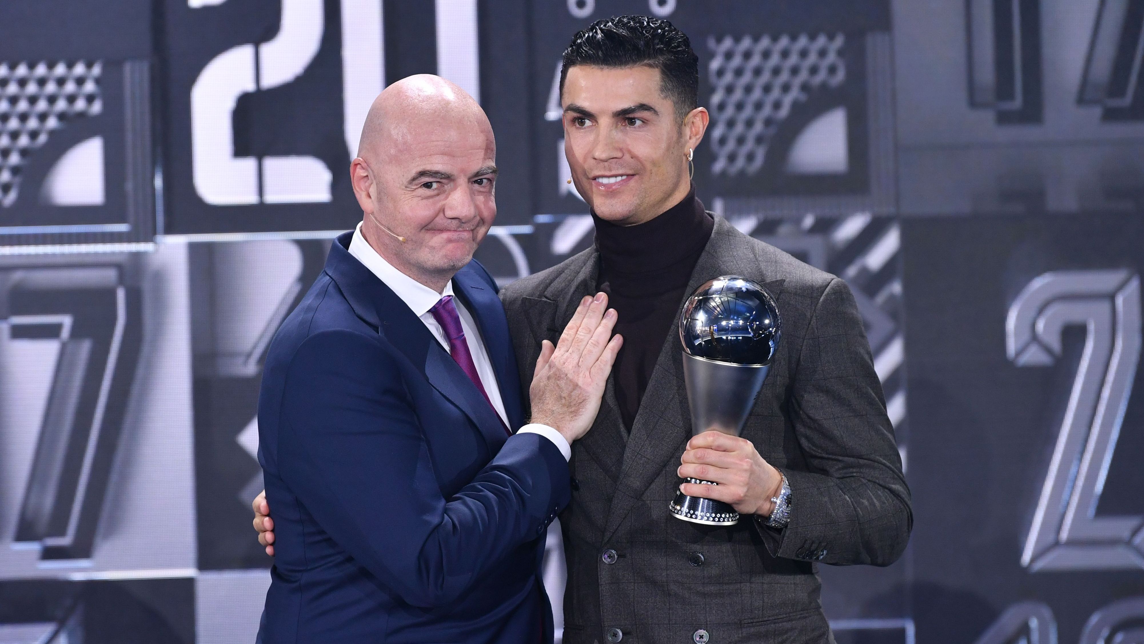 Gianni Infantino Cristiano Ronaldo