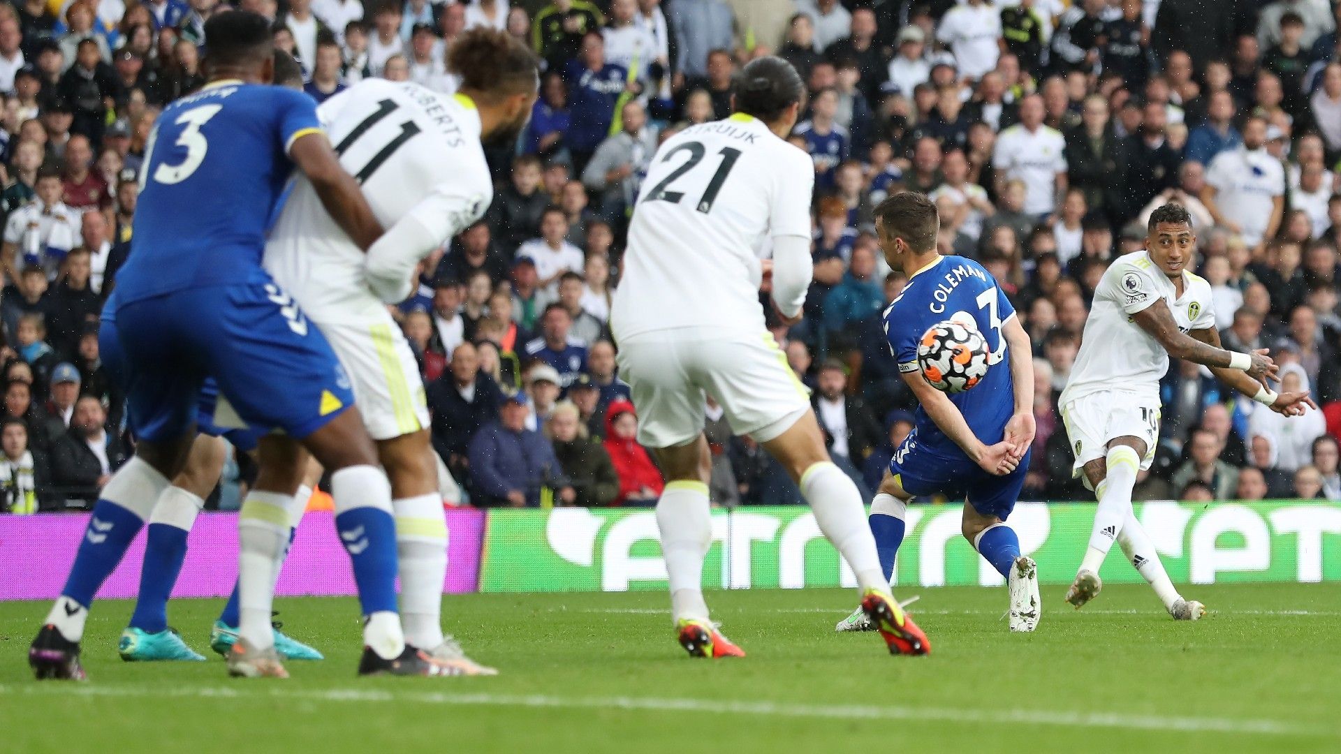 Raphinha Leeds Everton 2021-22