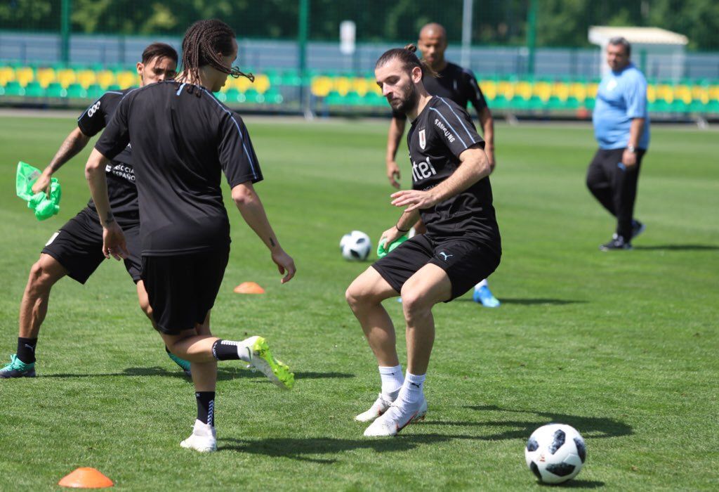 treino Laxalt uruguai