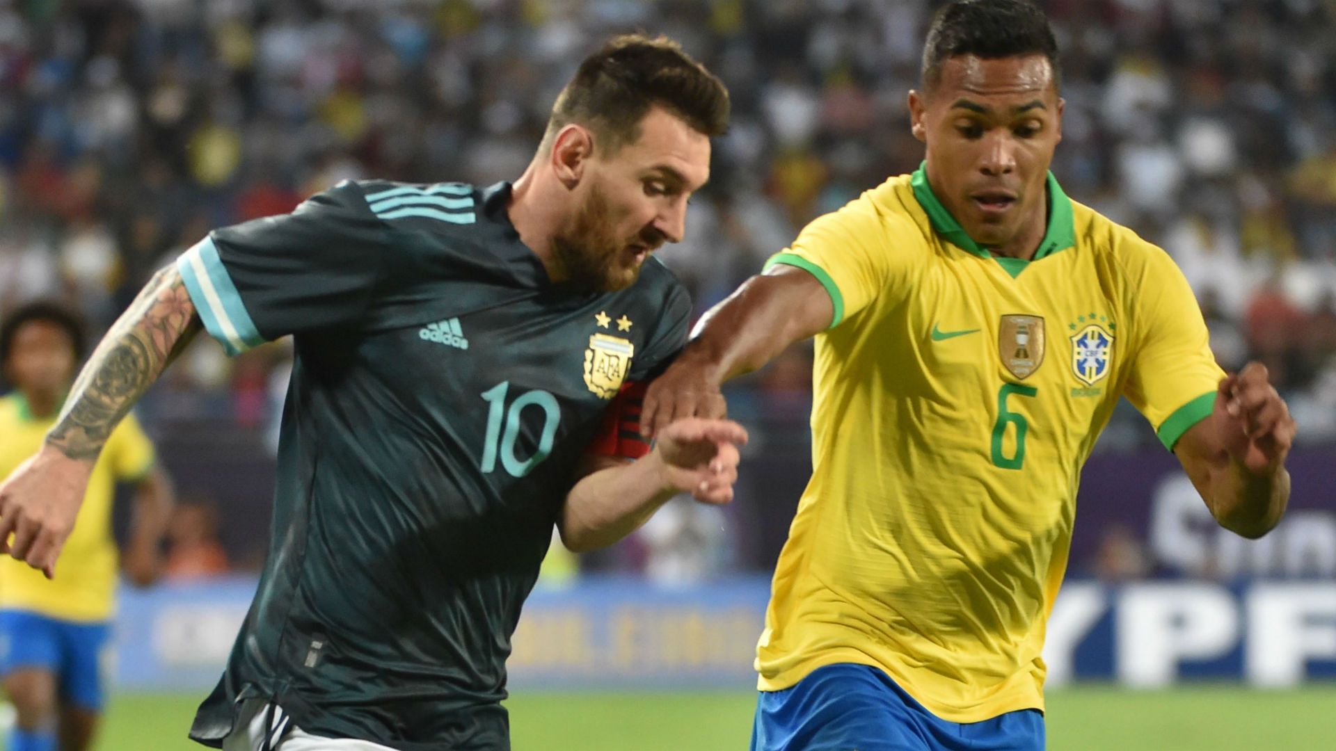 Messi Alex Sandro Brasil Argentina amistoso 15 11 2019