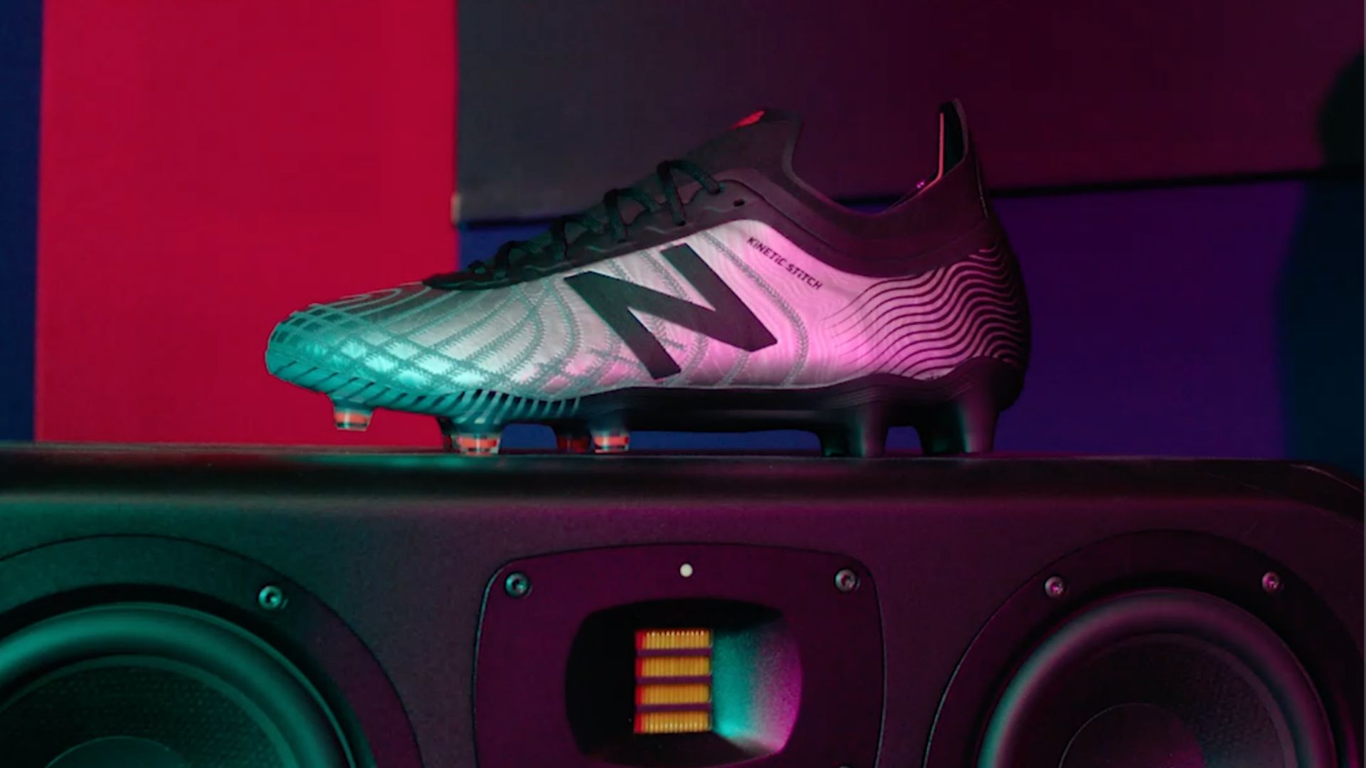 Tekela New Balance 240919