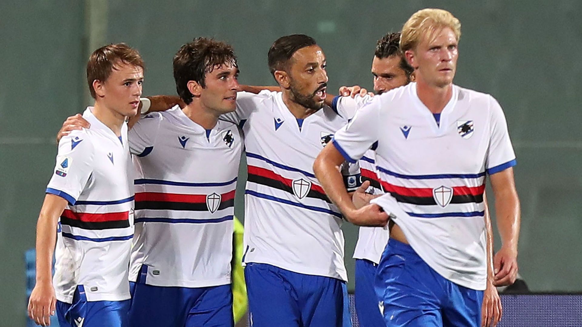 Quagliarella Sampdoria celebrating Fiorentina Serie A