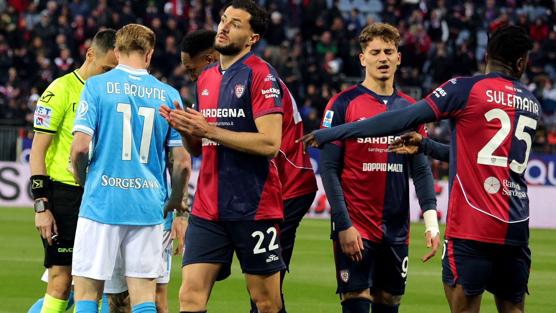 Cagliari Napoli Serie A