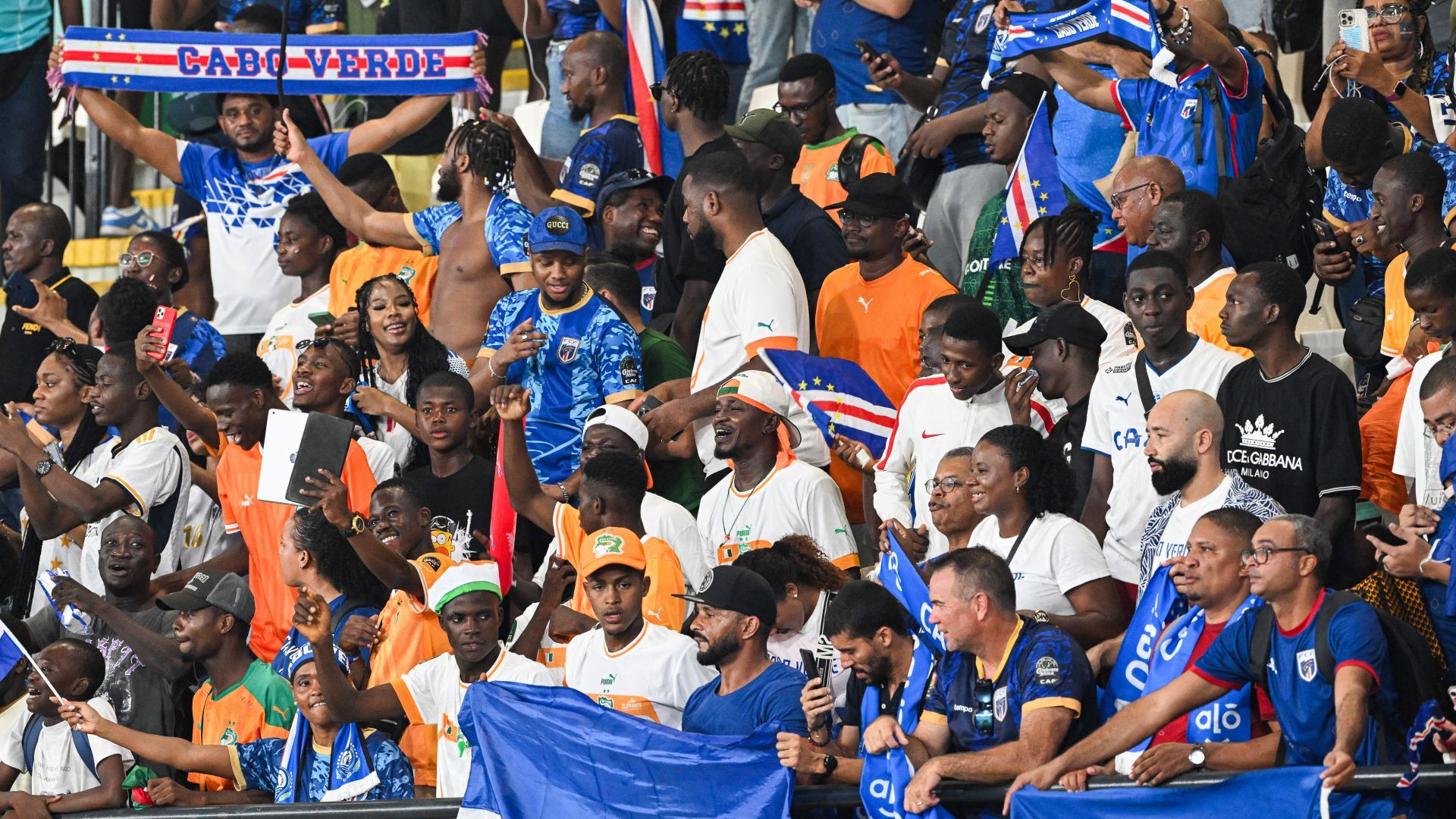 Cape Verde Fans