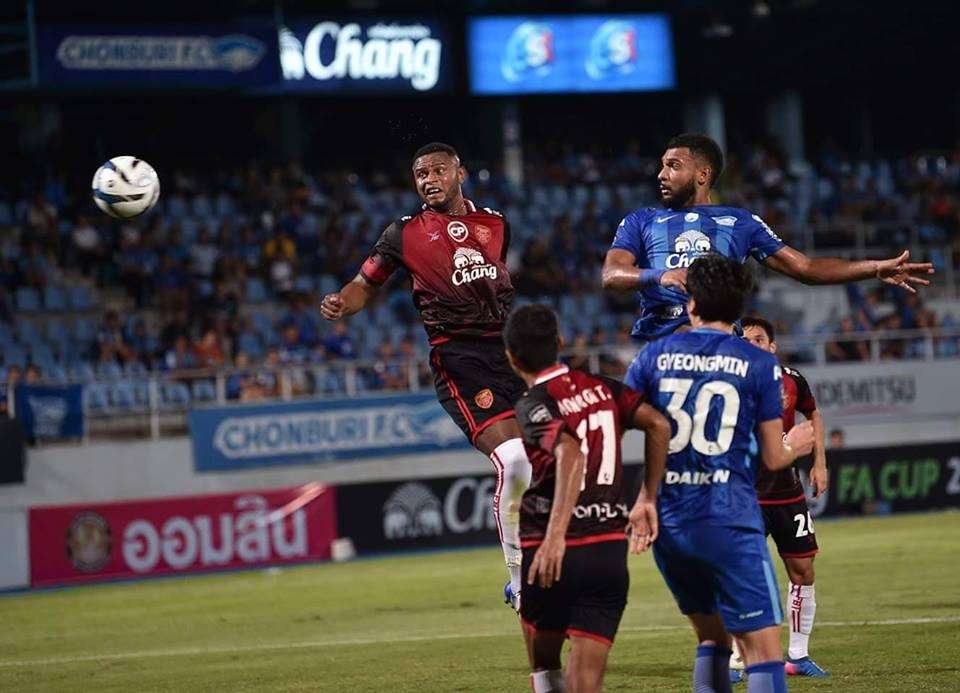 ชลบุรี เอฟซี - โปลิศ เทโร เอฟซี