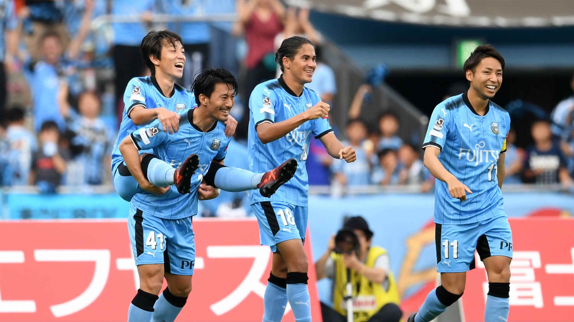 2017-10-08-kawasaki-team