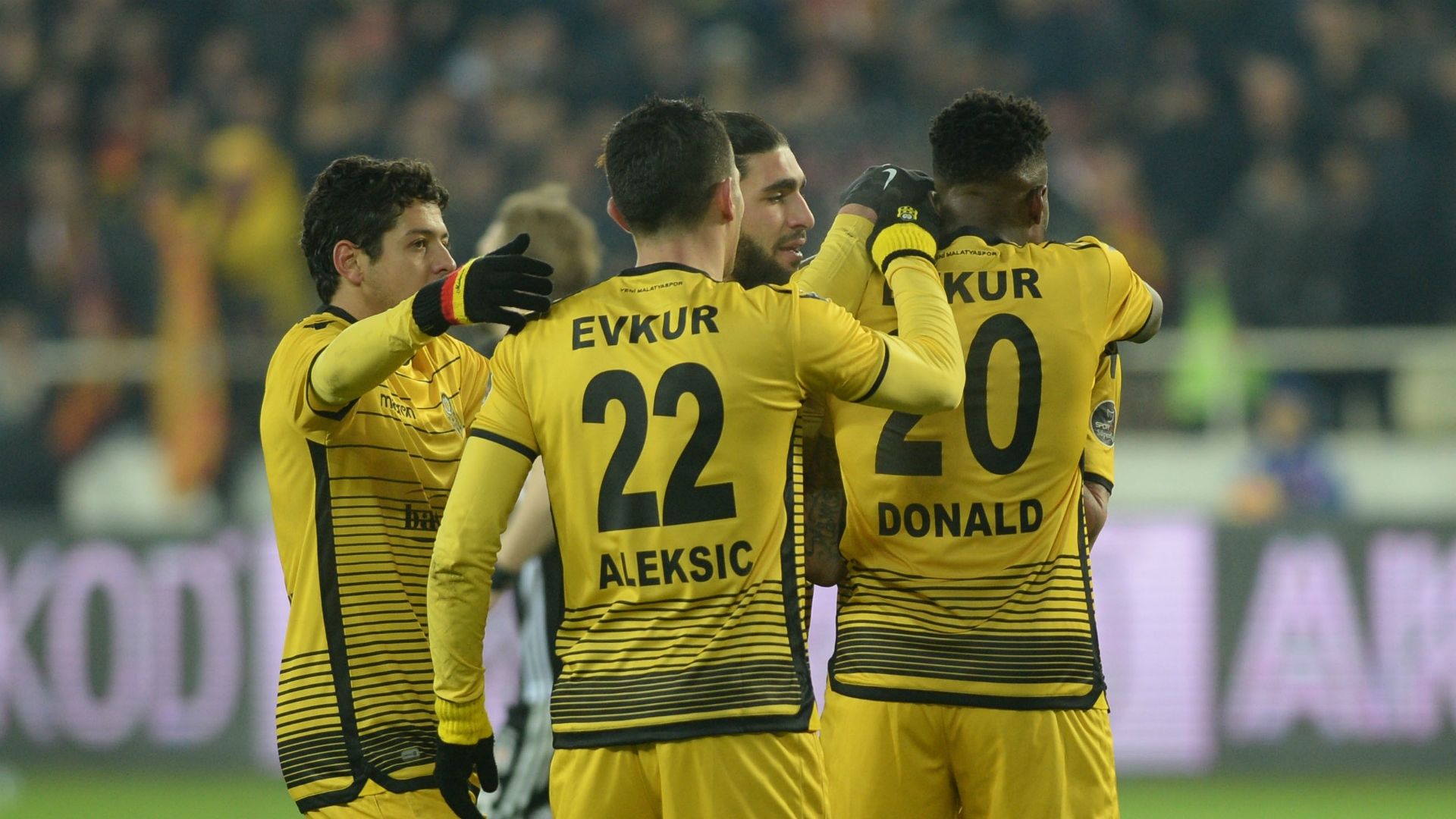 Yeni Malatyaspor Besiktas 150219