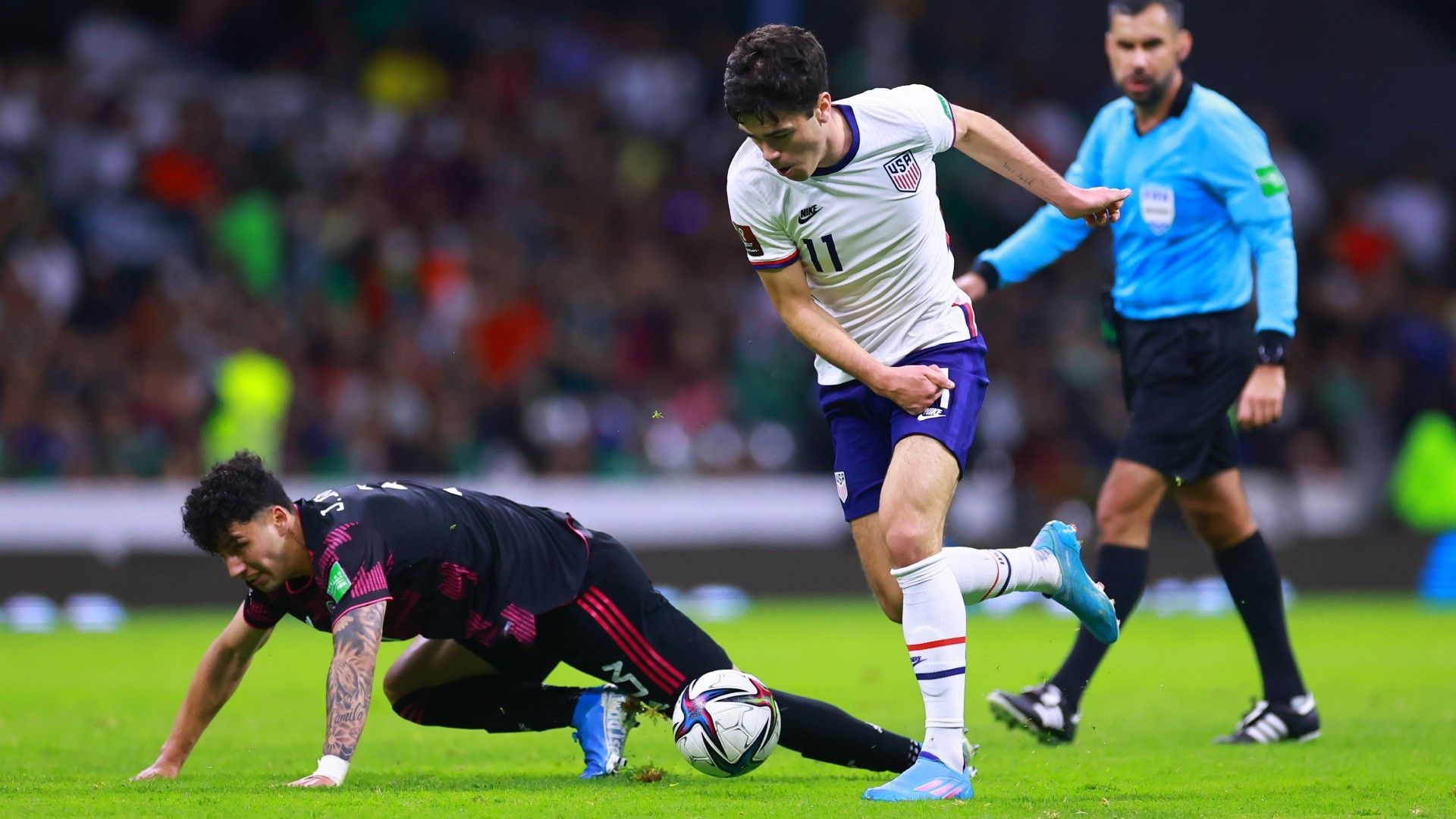 Reyna Mexico USMNT 2022