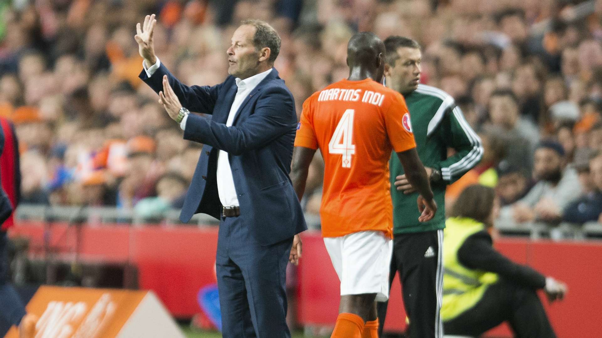 Danny Blind Martins Indi Netherlands Iceland Euro Qualifier 09032015