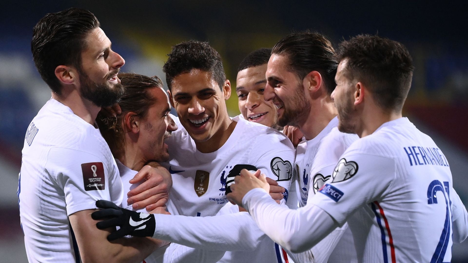 France celebrate Antoine Griezmann goal vs Bosnia-Herzegovina 2021