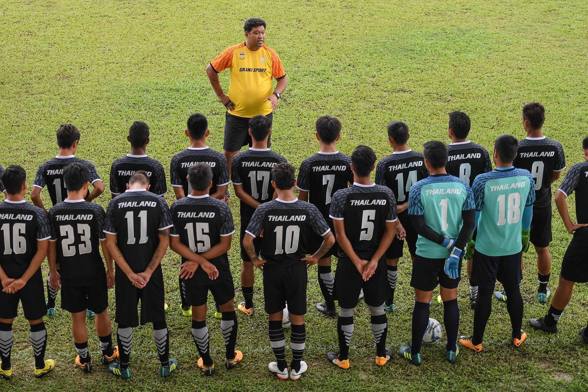 วรวุธ ศรีมะฆะ