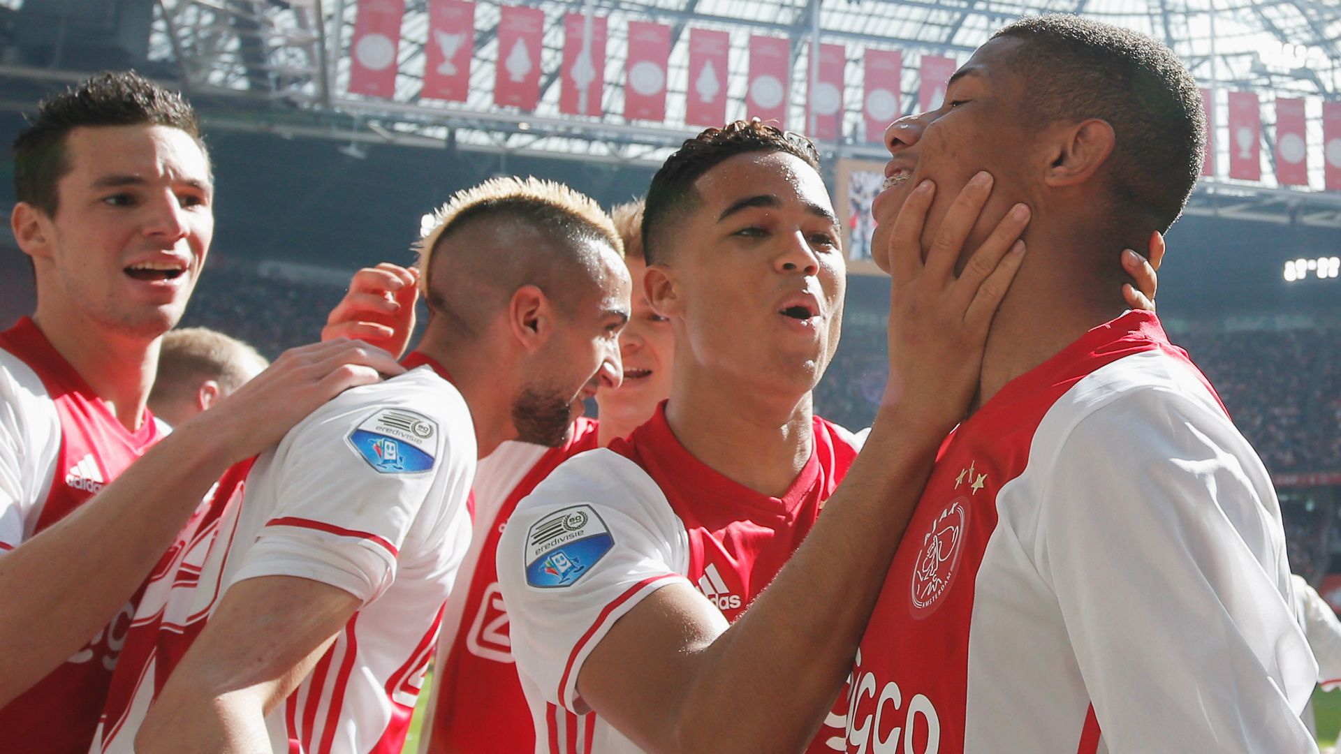 Justin Kluivert David Neres Ajax Feyenoord 02042017