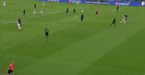Higuain offside Juventus Monaco 090517