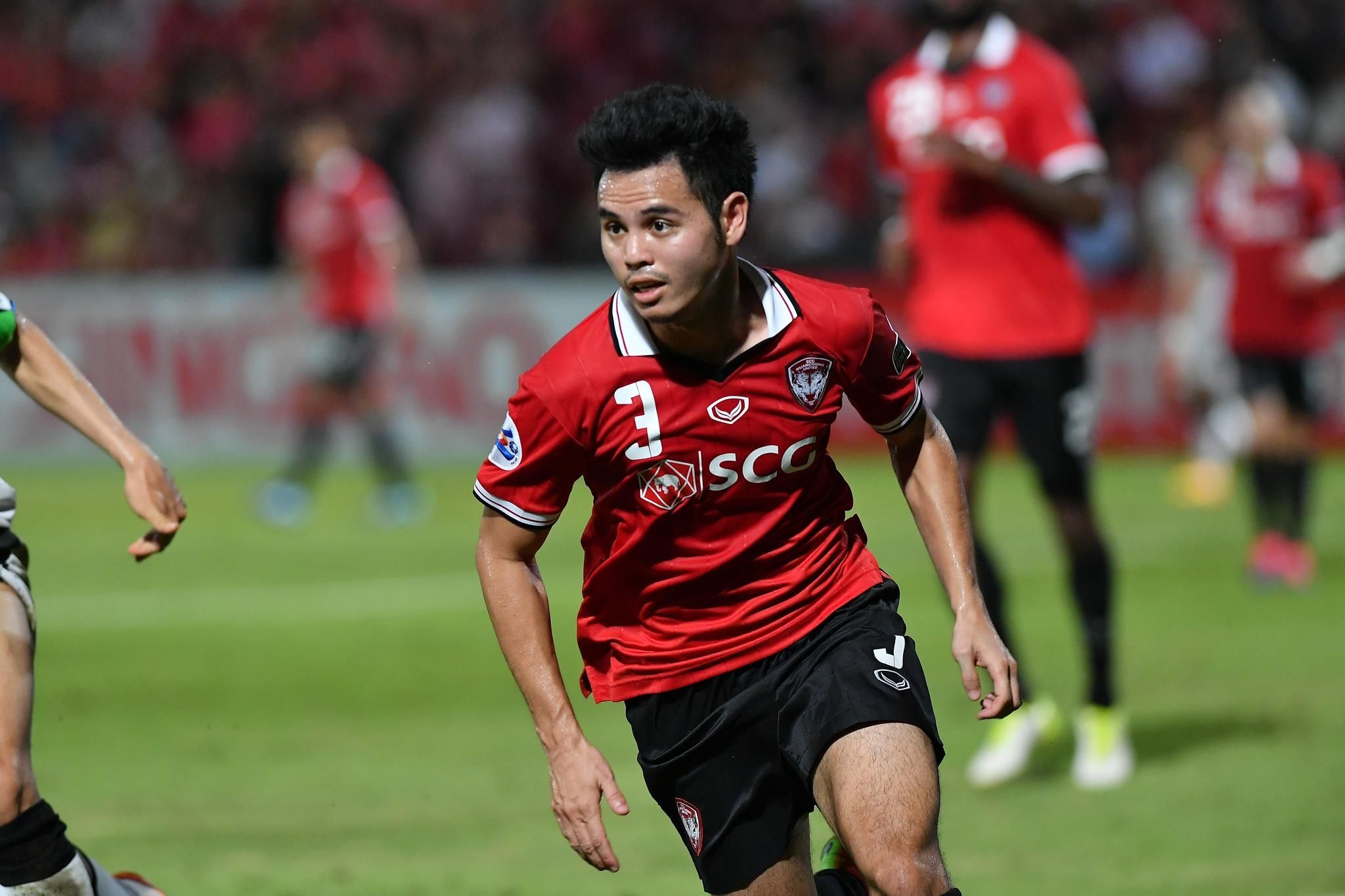 ธีราทร บุญมาทัน