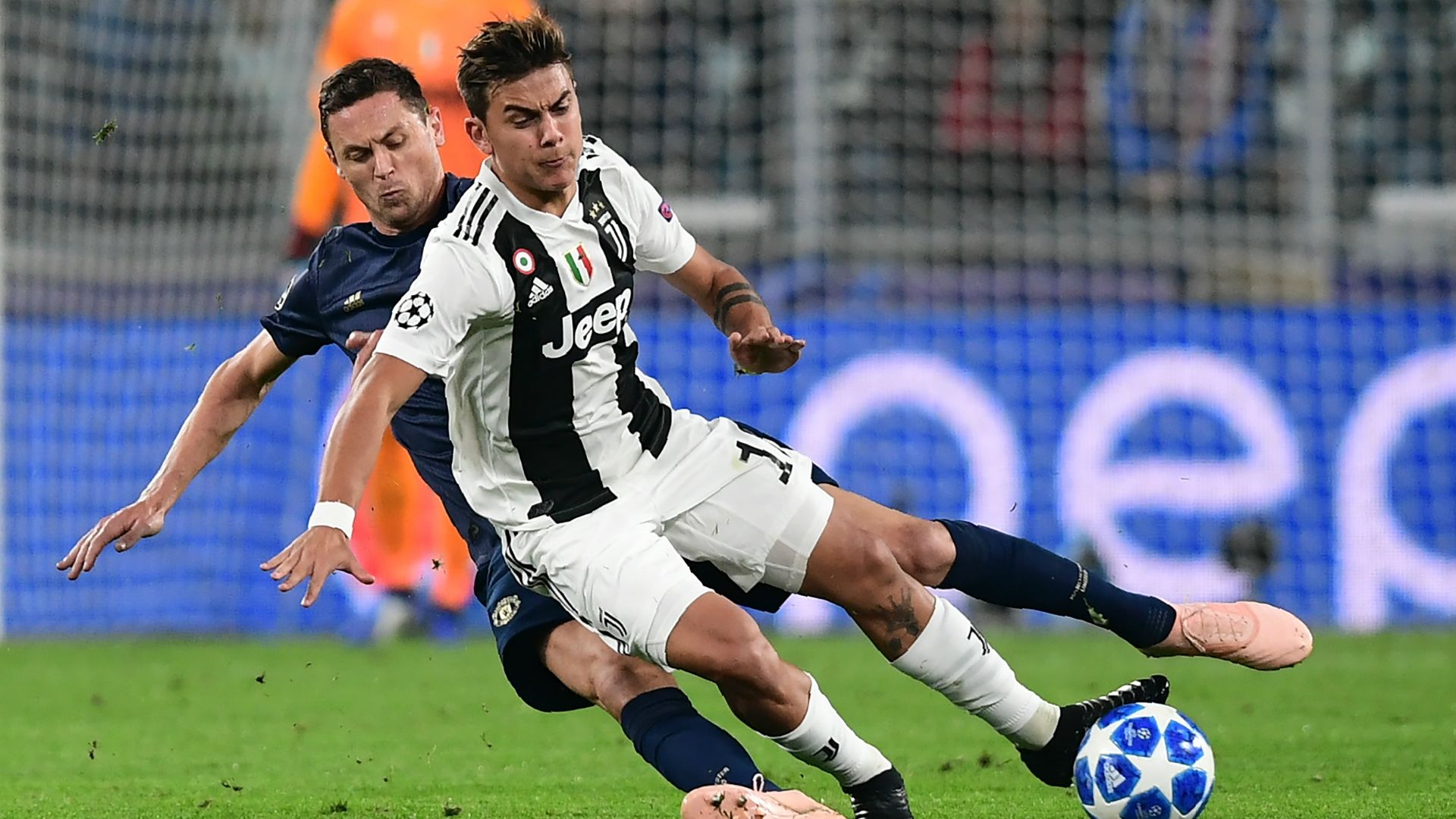 Paulo Dybala Nemanja Matic Juventus Manchester United Champions League