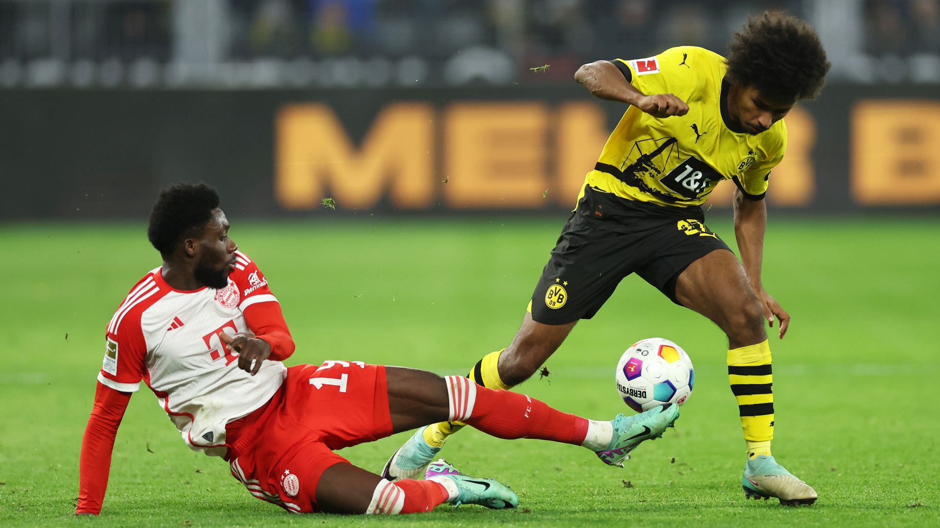 ALPHONSO DAVIES BAYERN MÜNCHEN KARIM ADEYEMI BORUSSIA DORTMUND