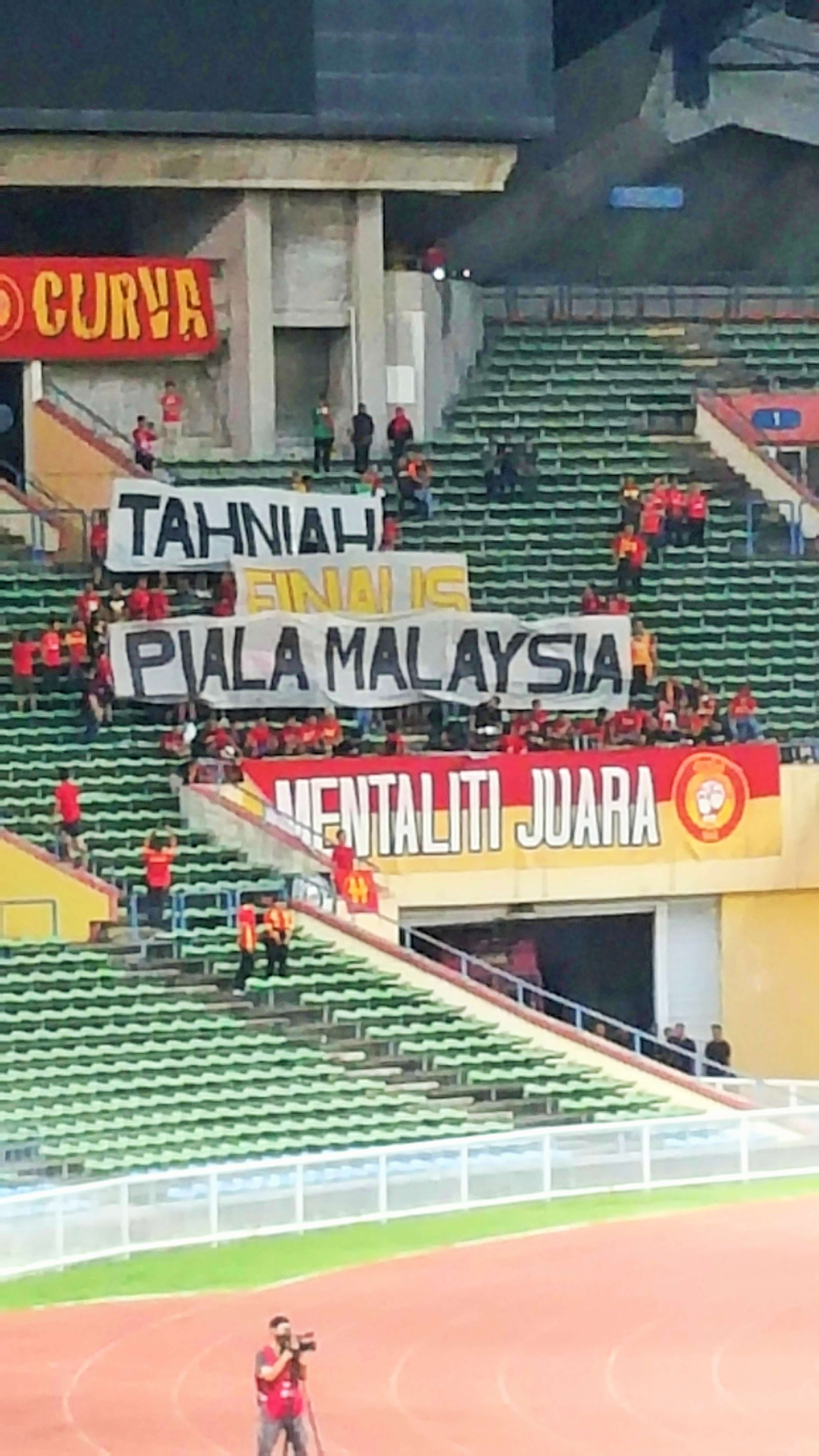 Selangor fans banner, 25062019