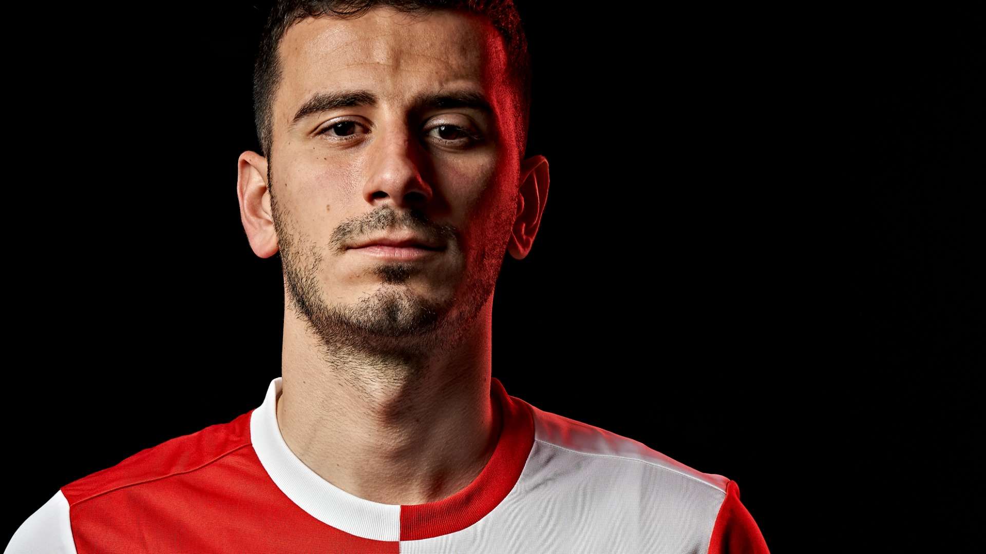 Oguzhan Ozyakup Feyenoord