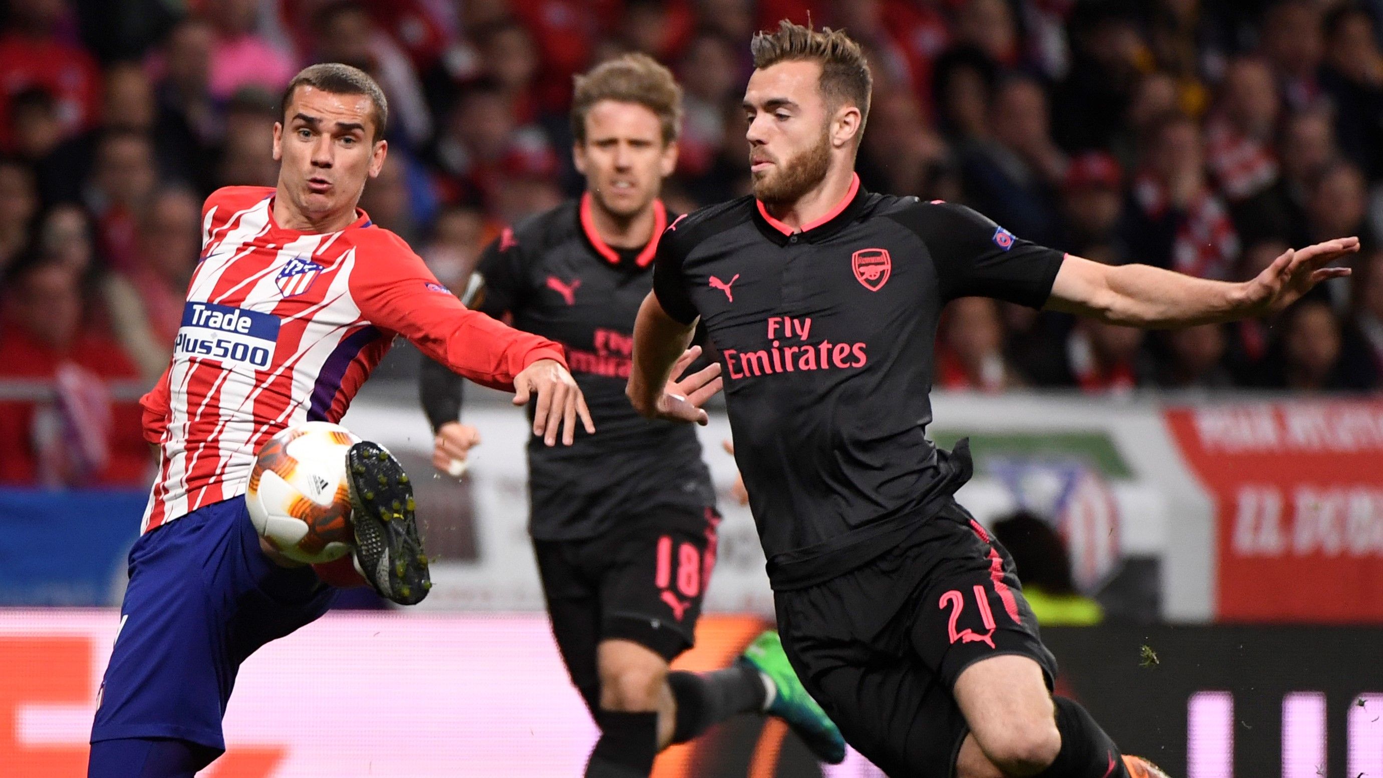 Antoine Griezmann Calum Chambers Atletico Arsenal UEL 03052018
