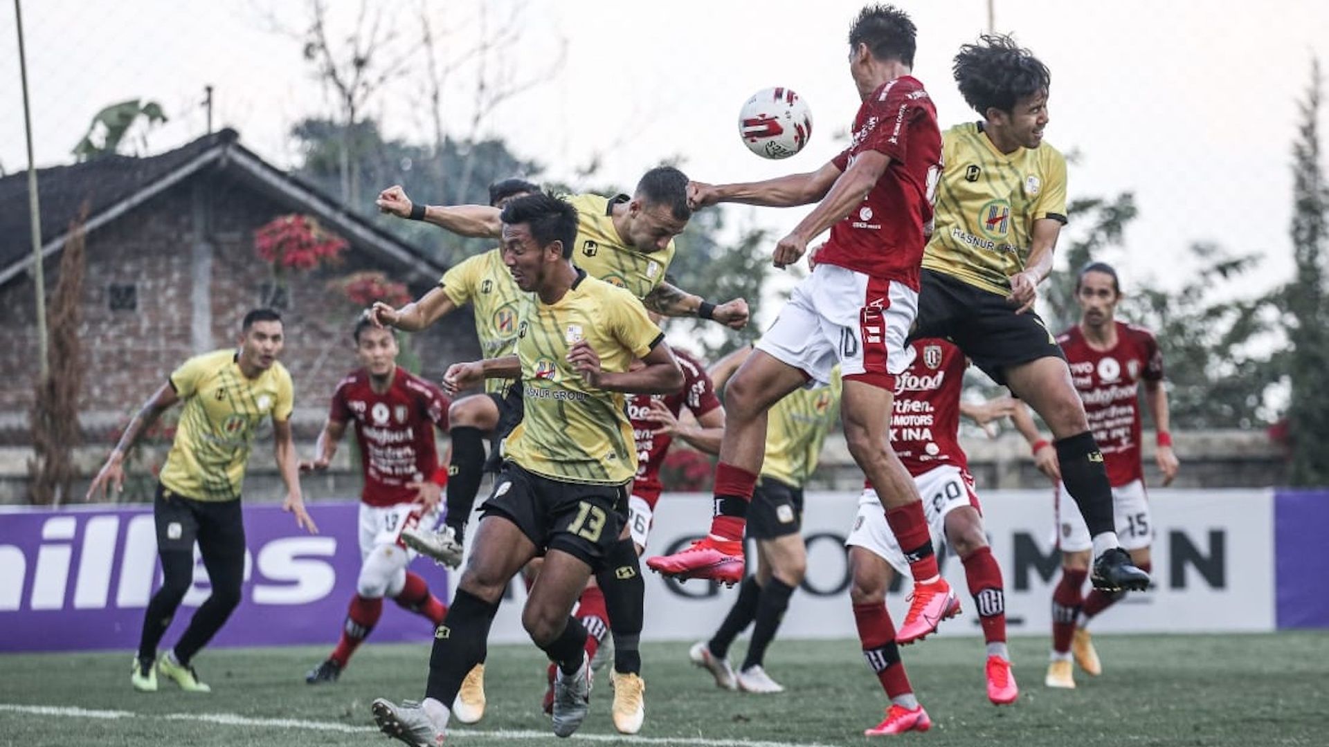 Barito Putera - Bali United