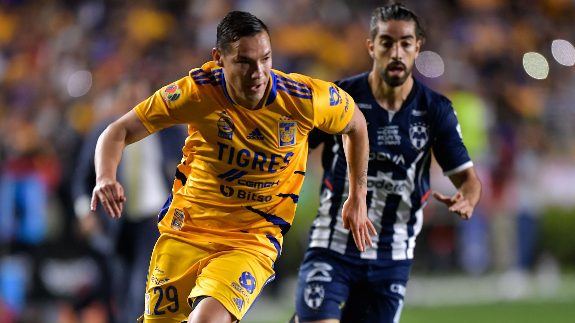 Jesús Dueñas Rodolfo Pizarro Tigres Rayados Clausura 2022