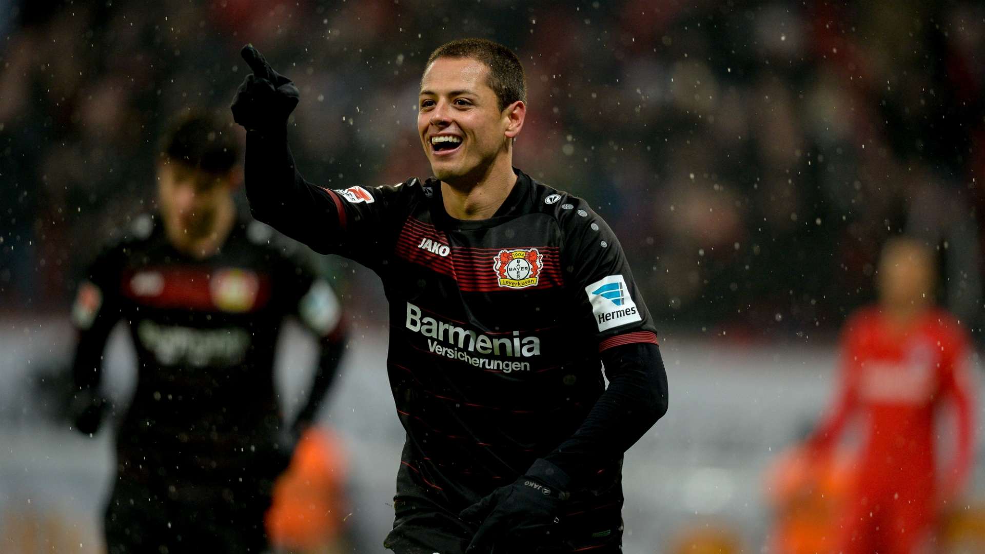 Chicharito Bayer Leverkusen