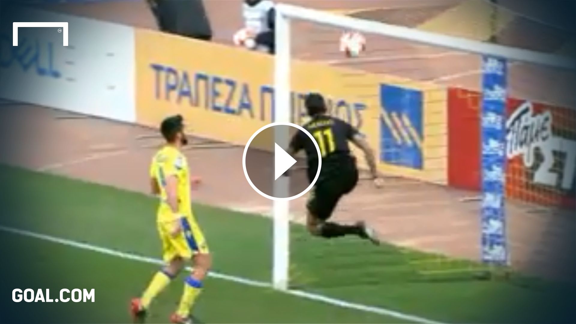 Araujo Miss AEK Tripolis