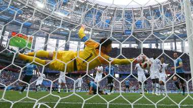 Hugo Lloris Uruguay France World Cup 06072018