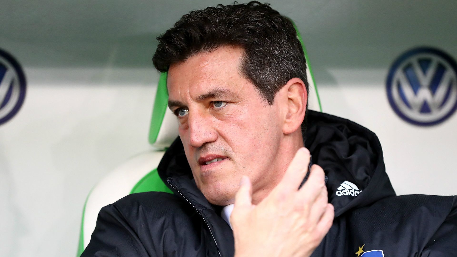 Jens Todt VfL Wolfsburg Hamburger SV Bundesliga 21012017