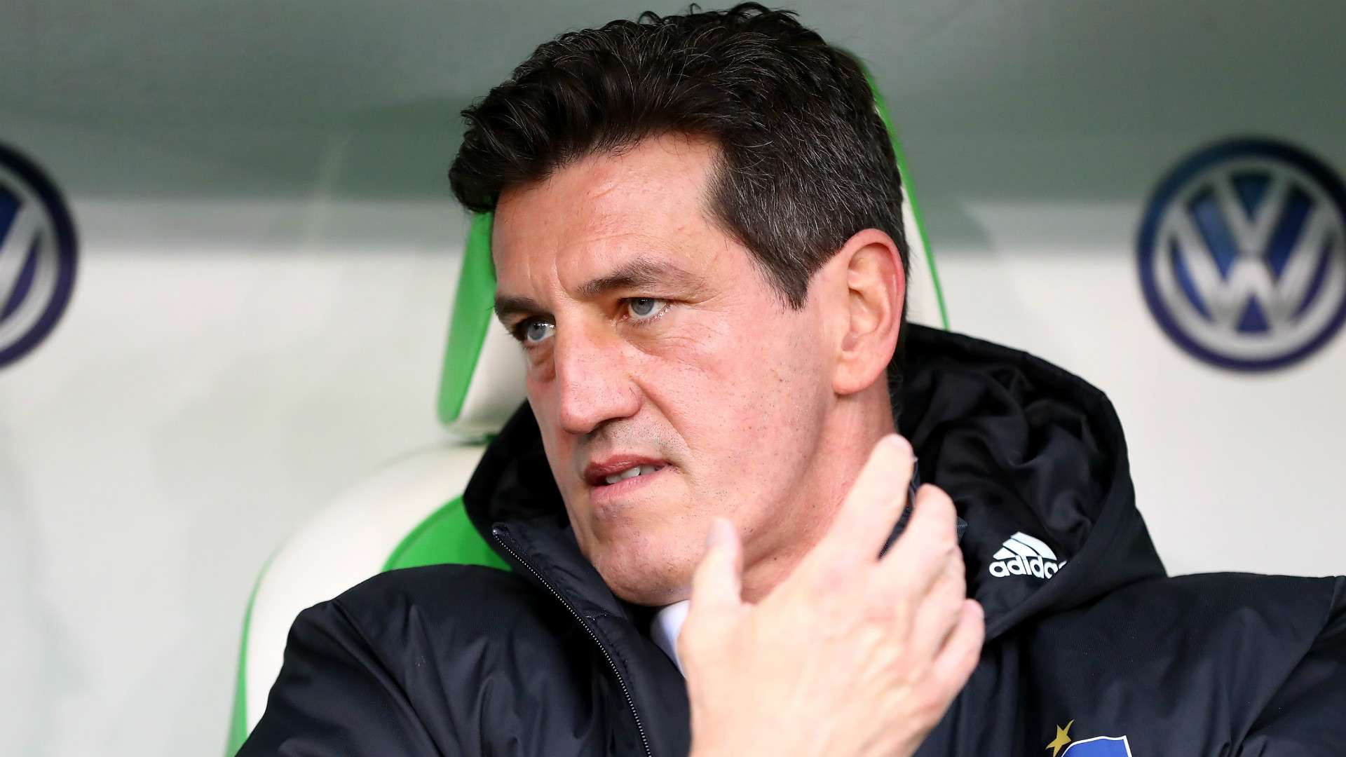 Jens Todt VfL Wolfsburg Hamburger SV Bundesliga 21012017