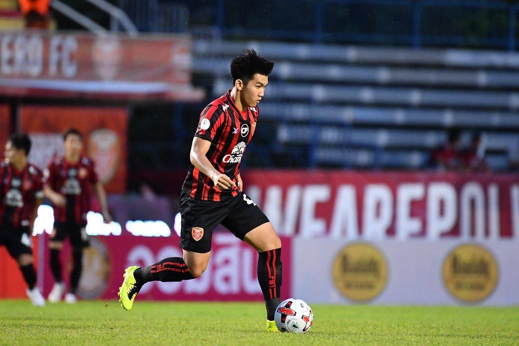 กนกพล ปุษปาคม